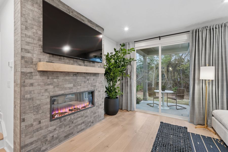 Representative furnished interior of a home built from the Ellis by Tri Pointe Homes in The Townes at Willow Park, Cary (Image 8).