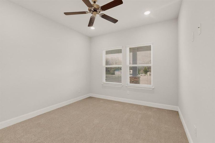 Spacious, unfurnished interior of a new home in , Sulphur Springs (Image 28).