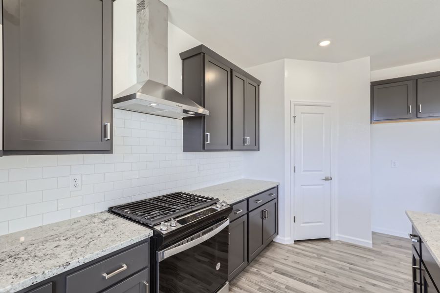 3br New Home in Frederick, CO.  - Slide 11