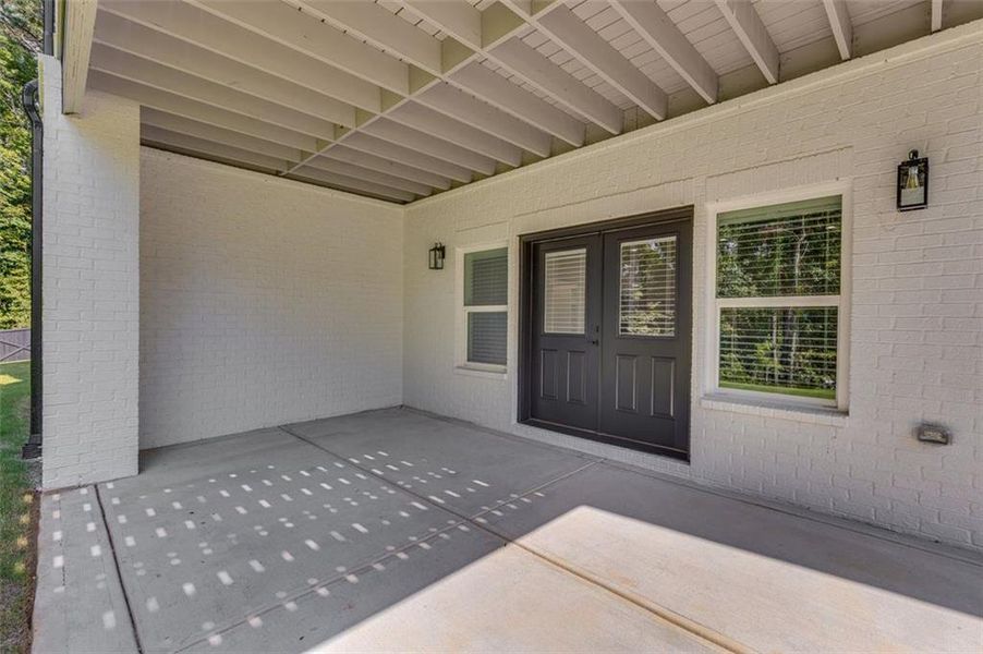 Image 93 of a home in .