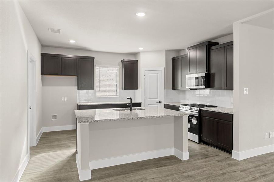 09. 709 Wilderness - Kitchen (2)