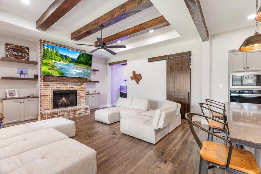 Image 33 of a home in .