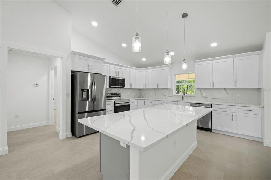 Furnished interior view inside a new home in , Dunnellon (Image 9).