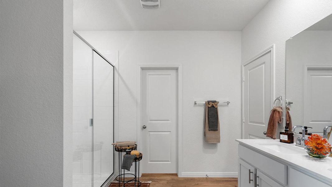 Furnished interior view inside a new home in Rosenbusch Ranch, Leander (Image 13).