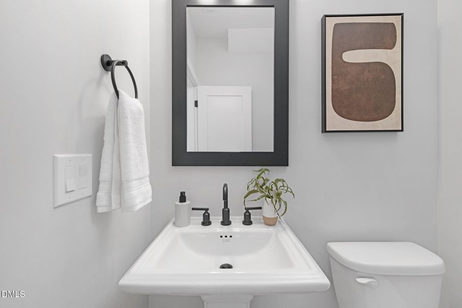 Powder Room Powder Room