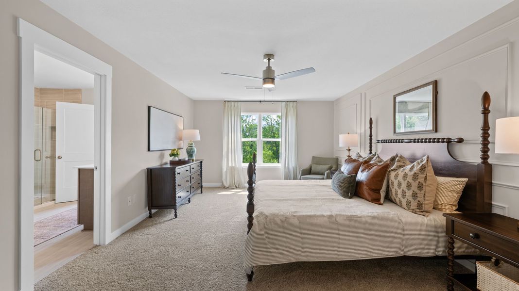 Furnished interior view inside a new home in Lone Oaks Farm, Cleveland (Image 25).