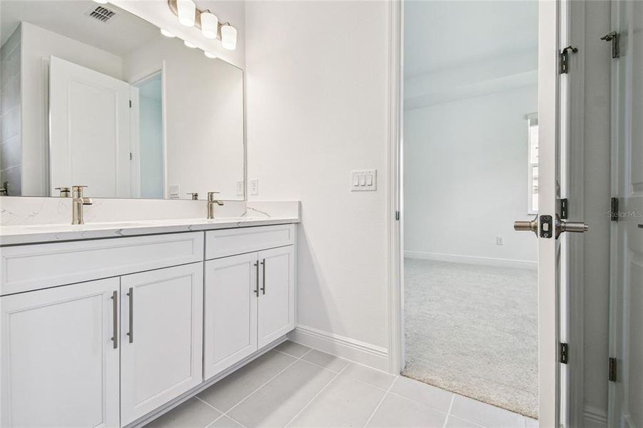 Furnished interior view inside a new home in Sweetwater at Lakewood Ranch, Lakewood Ranch (Image 5). Furnished interior view inside a new home in Sweetwater at Lakewood Ranch, Lakewood Ranch (Image 5).