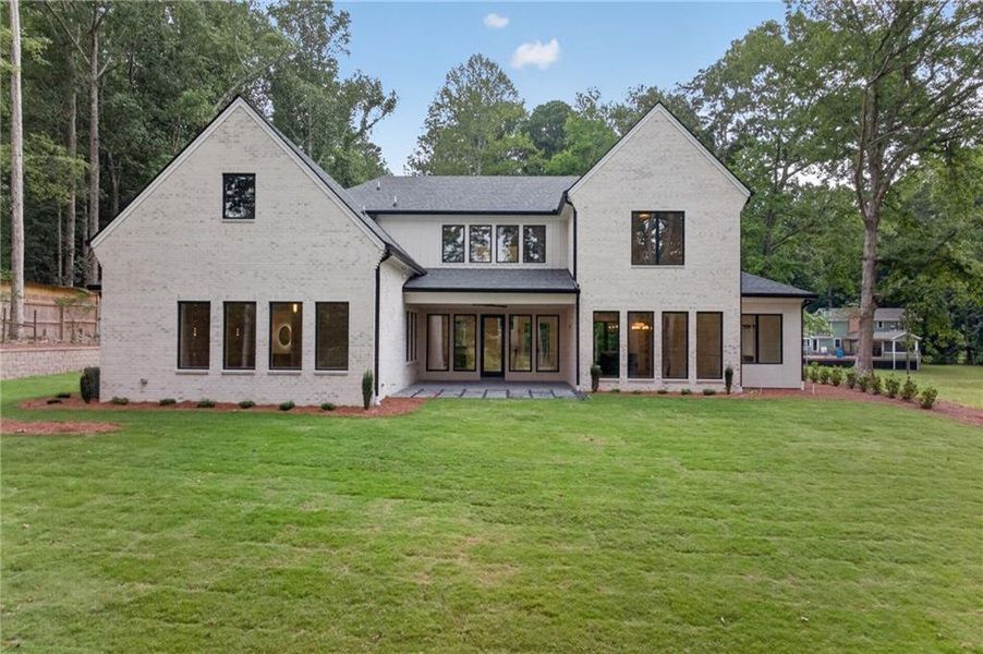 Exterior details and patio area of a home in , Lawrenceville (Image 35).