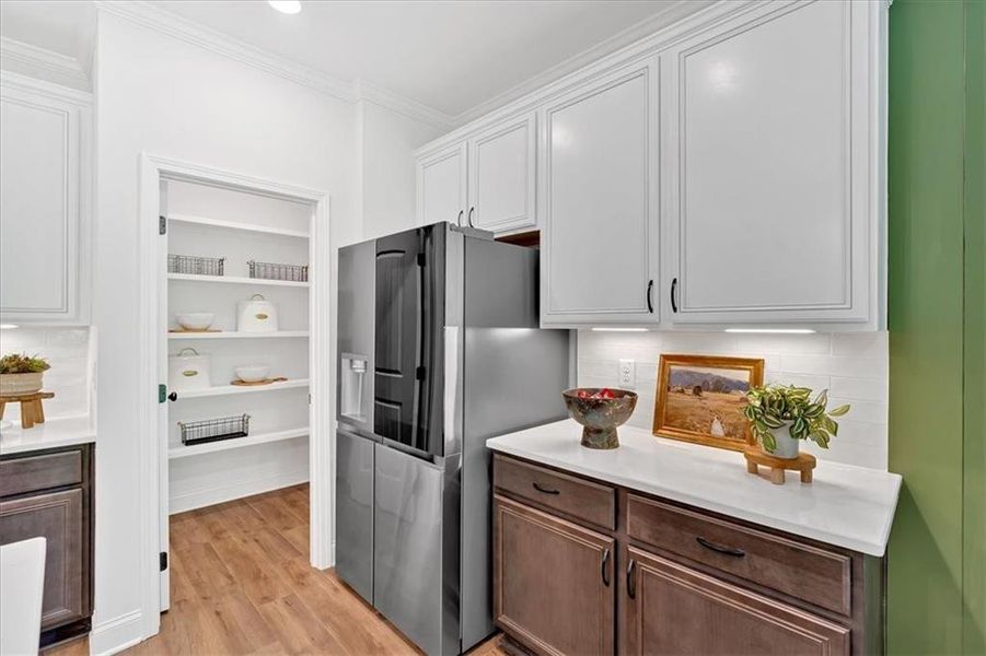 Furnished interior view inside a new home in , Villa Rica (Image 17).