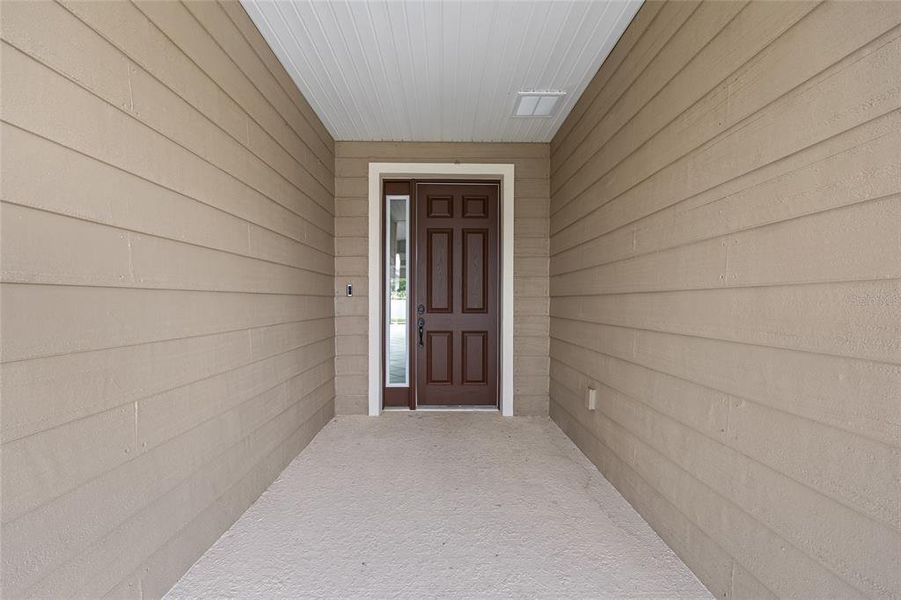 Exterior details and patio area of a home in Calesa Township, Ocala (Image 32). Exterior details and patio area of a home in Calesa Township, Ocala (Image 32).