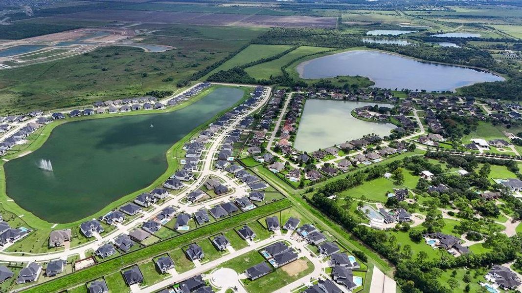 Image 40 of a home in .