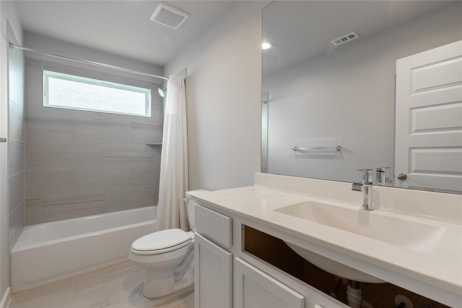 Furnished interior view inside a new home in Morton Creek Ranch, Katy (Image 12).