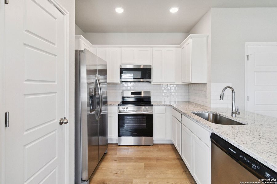 Furnished interior view inside a new home in , Converse (Image 7).