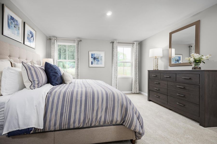 Furnished interior view inside a new home in Somerset, Santee (Image 10).