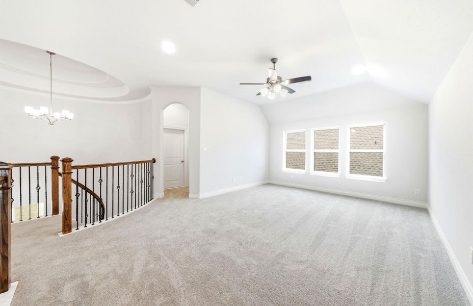 Spacious, unfurnished interior of a new home in The Highlands 55′, Porter (Image 39).