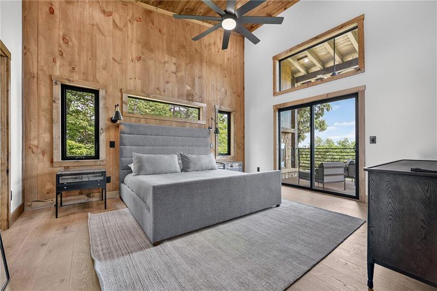 Furnished interior view inside a new home in , Morganton (Image 6).