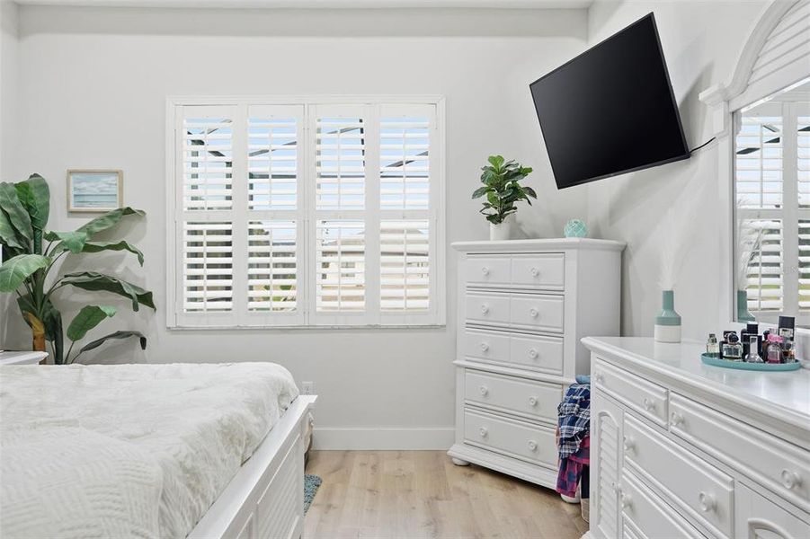 Furnished interior view inside a new home in , Weeki Wachee (Image 10).