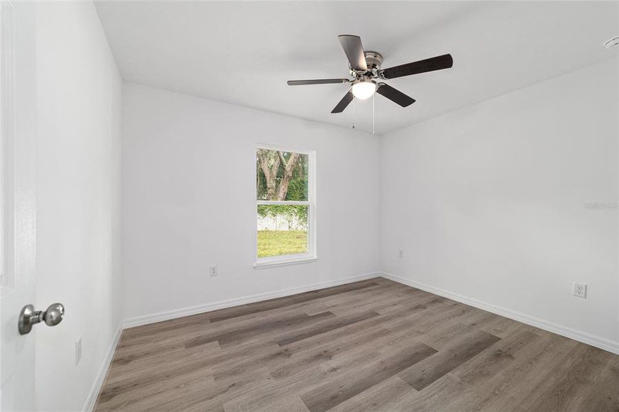 Spacious, unfurnished interior of a new home in , Dunnellon (Image 85).