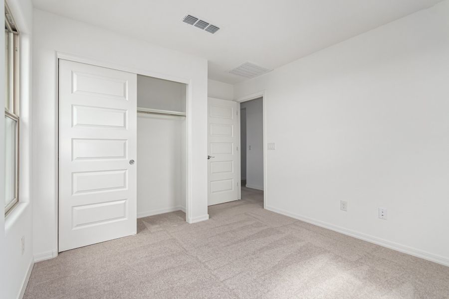 Representative unfurnished interior of a home built from the Glenstone by Taylor Morrison in Lucero Discovery Collection, Goodyear (Image 24).