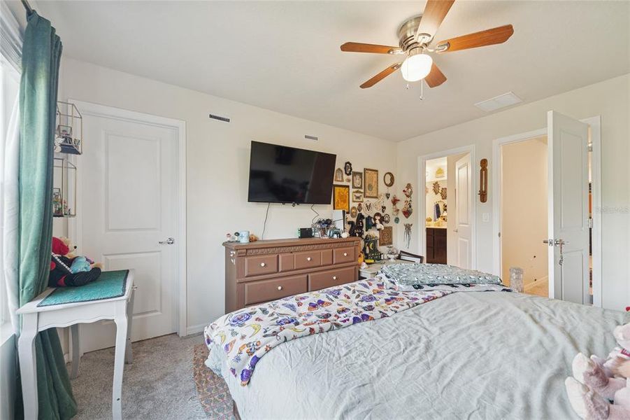 Furnished interior view inside a new home in Cypress Cay, Kissimmee (Image 9).