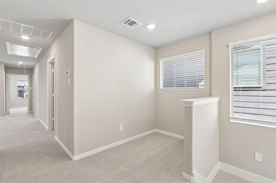 Spacious, unfurnished interior of a new home in Oak Ridge Park, Corinth (Image 26). Spacious, unfurnished interior of a new home in Oak Ridge Park, Corinth (Image 26).