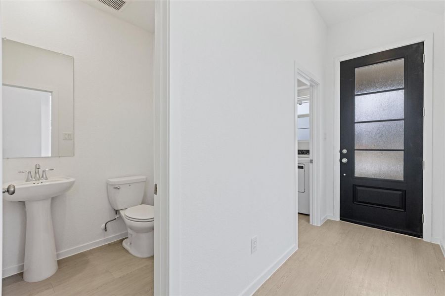 Furnished interior view inside a new home in Lago Mar: Bristol Collection, Texas City (Image 8).