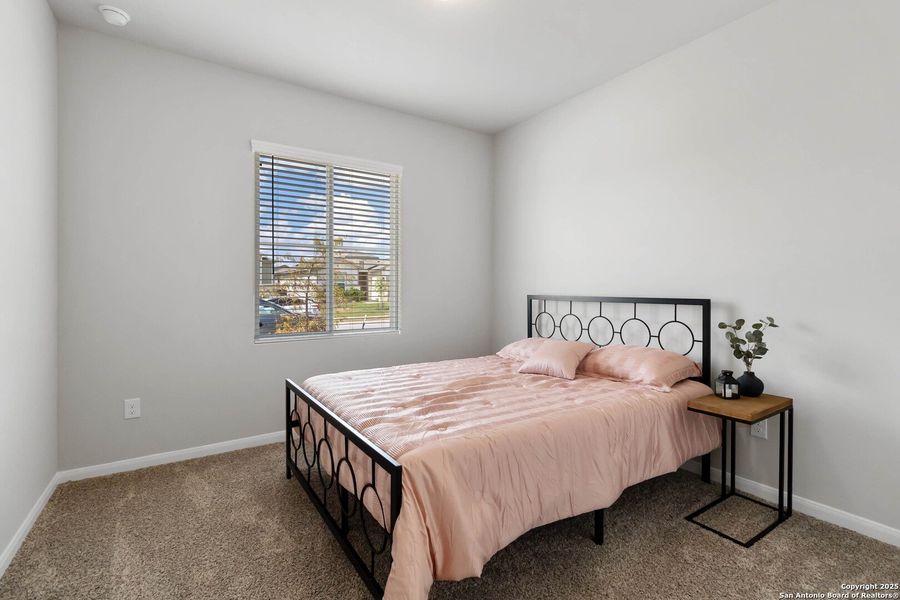 Furnished interior view inside a new home in Hannah Heights, Seguin (Image 5).