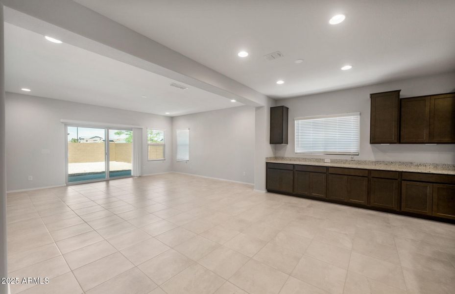 Cafe/Gathering Room Cafe/Gathering Room