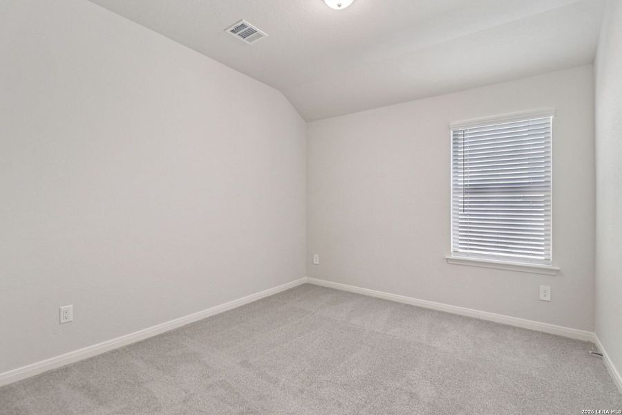 Spacious, unfurnished interior of a new home in Arcadia Ridge - Classic Series, San Antonio (Image 41).