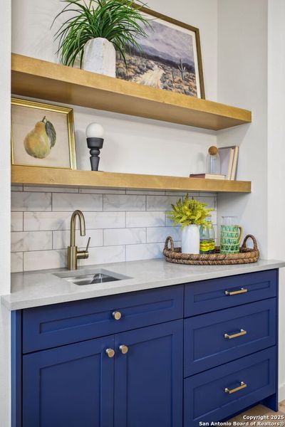 Furnished interior view inside a new home in , San Antonio (Image 11).