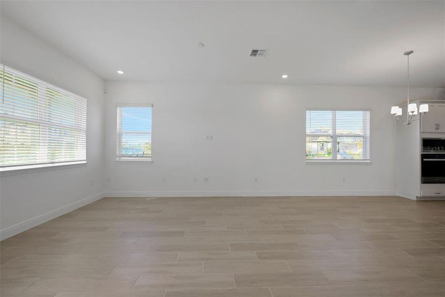 Spacious, unfurnished interior of a new home in , St. Cloud (Image 21).