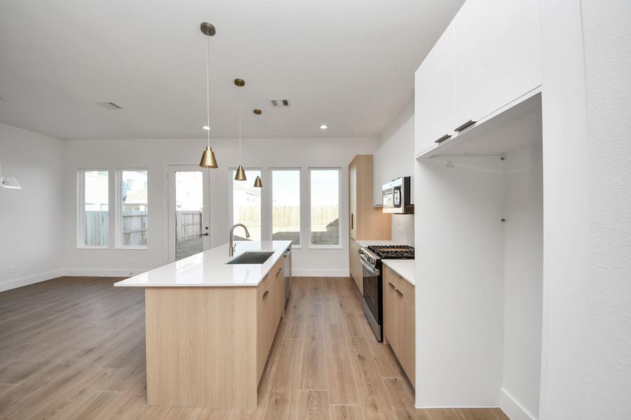 Furnished interior view inside a new home in Piccolina, Houston (Image 11).