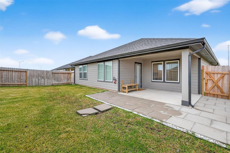 Exterior details and patio area of a home in , Fulshear (Image 3).