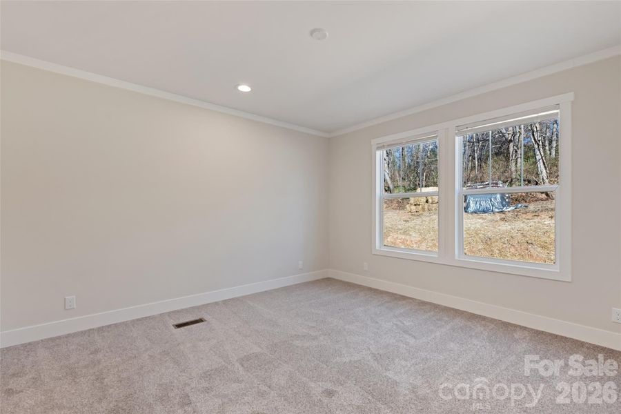 Spacious, unfurnished interior of a new home in , Clyde (Image 25).