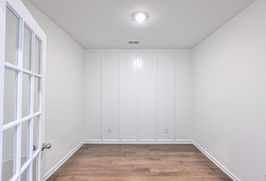 *Photo of example home. Selections & Finishes May Vary.