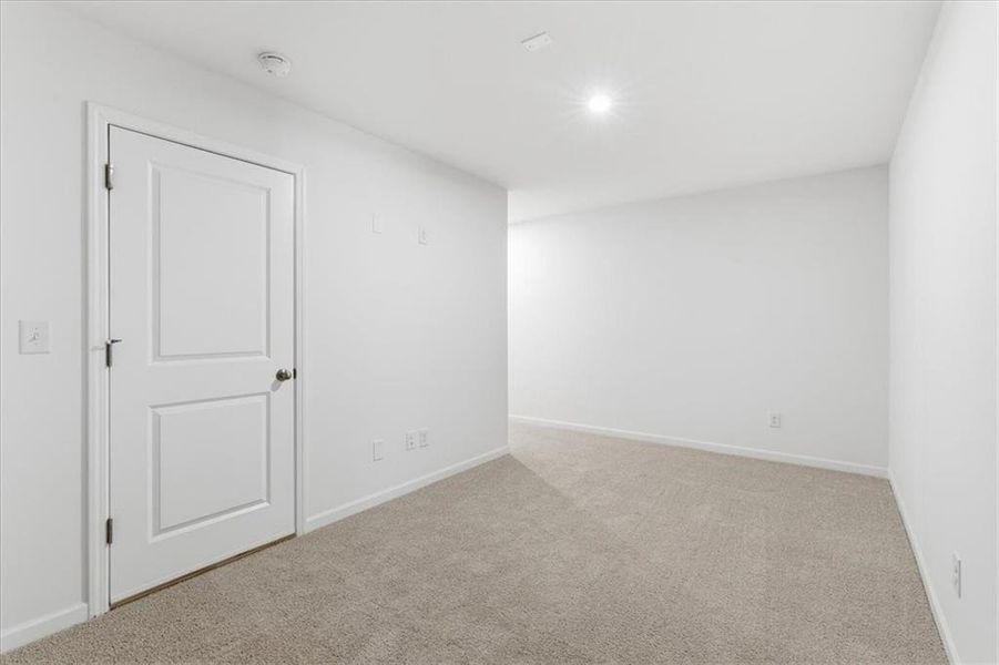 Spacious, unfurnished interior of a new home in Silver Leaf, Dawsonville (Image 34).