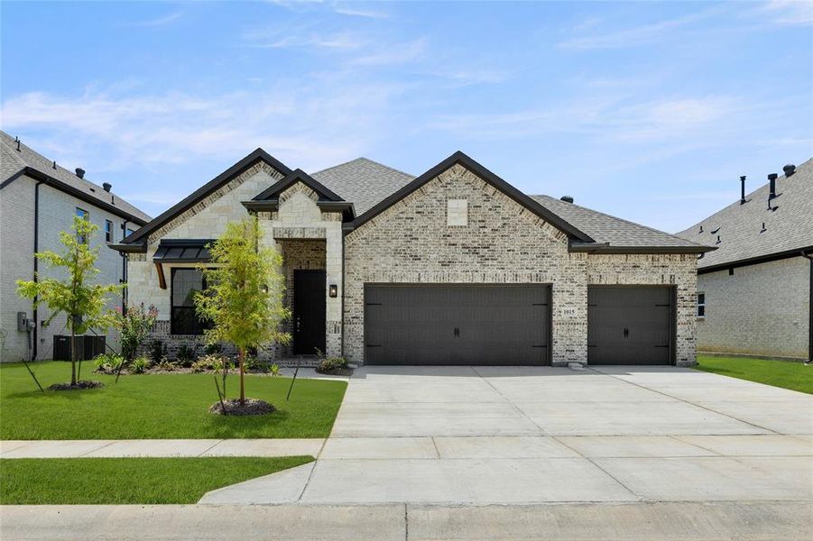 1015 Moss Grove-Front-1 1015 Moss Grove-Front-1