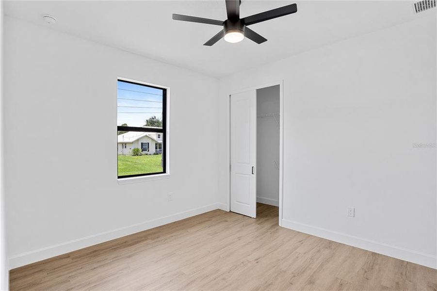 Spacious, unfurnished interior of a new home in , North Port (Image 22).