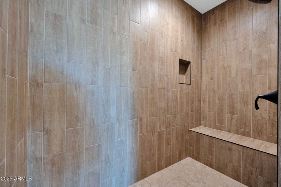 31-web-or-mls-DSC_5251 31-web-or-mls-DSC_5251