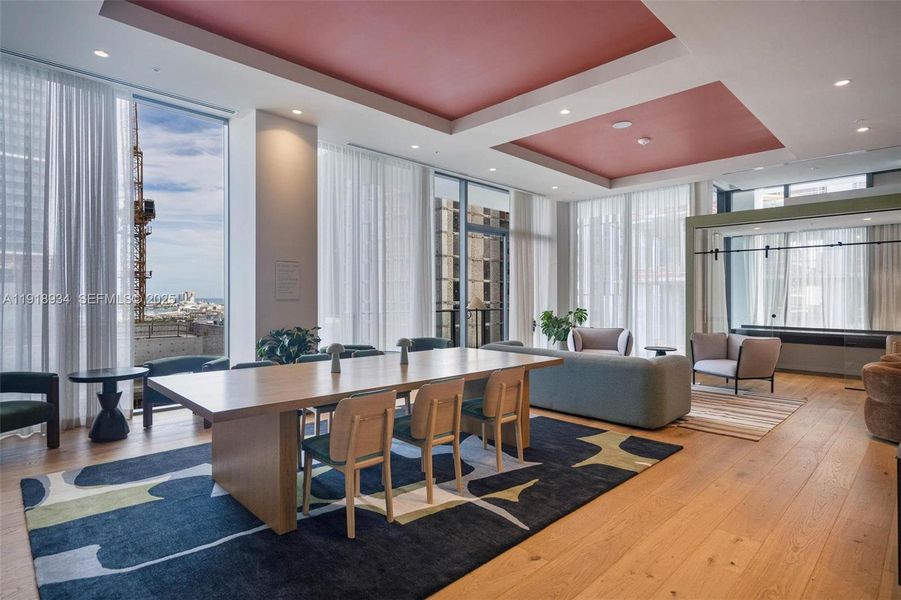 Community amenities in , Miami (Image 20).