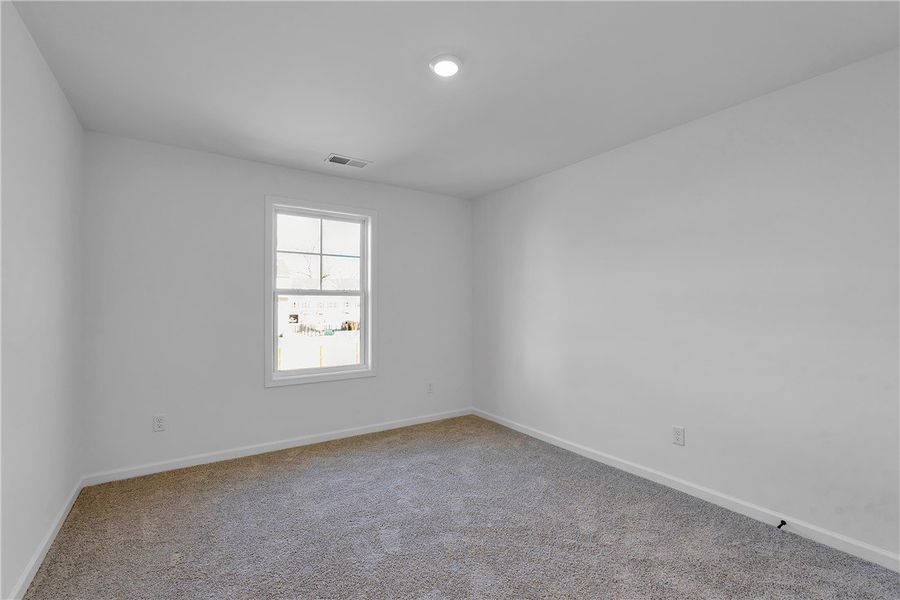 Spacious, unfurnished interior of a new home in Brownstone Park, Easley (Image 17).