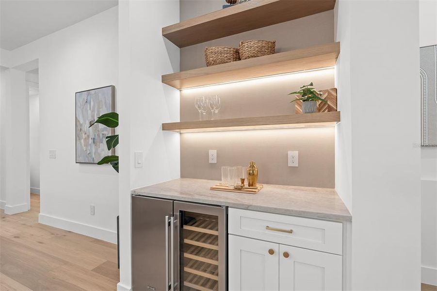 Furnished interior view inside a new home in , Orlando (Image 14).