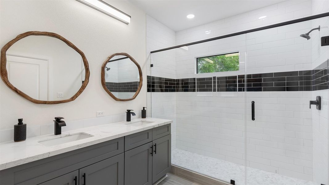 Image 25 of a home in .