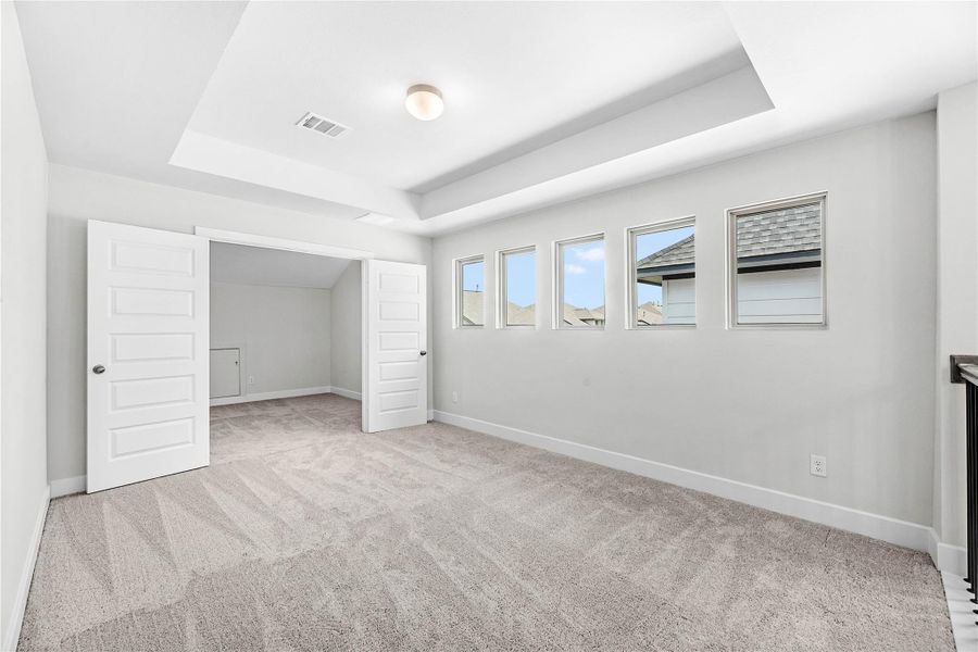 Representative image. Features, specifications, selections and colors may vary. Representative image. Features, specifications, selections and colors may vary.