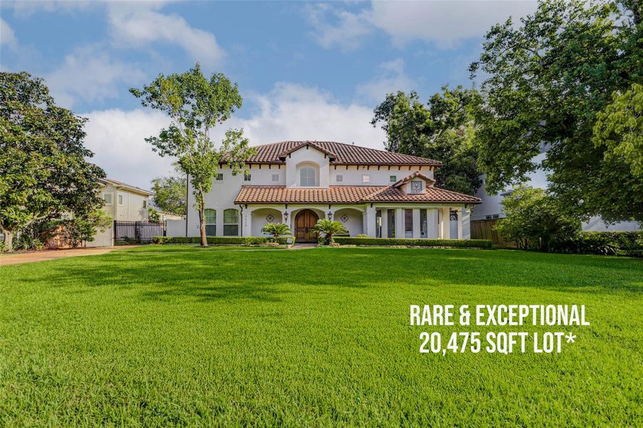 *LOT SIZE PER HARRIS COUNTY APPRAISAL DISTRICT - GORGEOUS COVERED ENTRY, TILE ROOF, ELECTRIC DRIVEWAY GATE