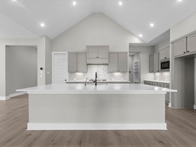 Furnished interior view inside a new home in Sienna 60’, Missouri City (Image 4).
