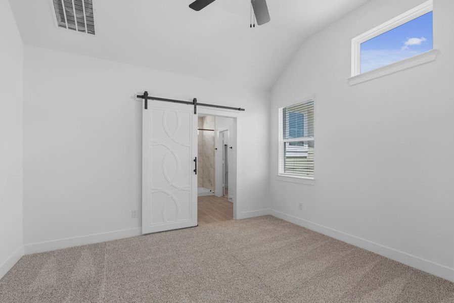 Representative unfurnished interior of a home built from the Dillon by Chesmar Homes in Sienna Courtyard, Missouri City (Image 21).