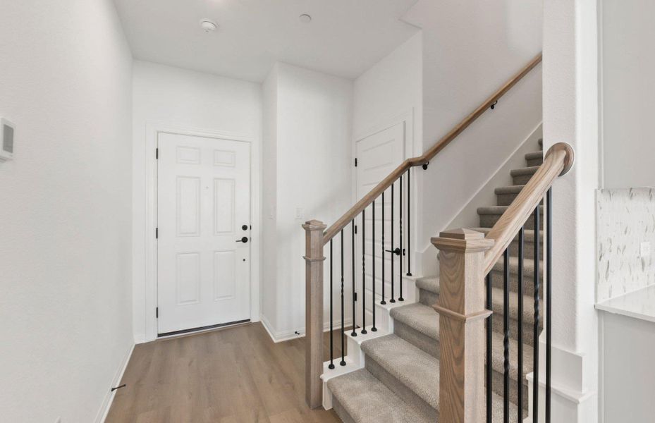 Spacious, unfurnished interior of a new home in Whitestone Preserve, Cedar Park (Image 18). Spacious, unfurnished interior of a new home in Whitestone Preserve, Cedar Park (Image 18).