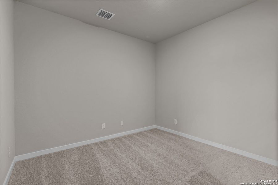 Spacious, unfurnished interior of a new home in Garden Grove, Schertz (Image 13).