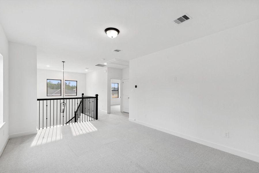 Spacious, unfurnished interior of a new home in Colton 45' Homesites, Todd Mission (Image 22). Spacious, unfurnished interior of a new home in Colton 45' Homesites, Todd Mission (Image 22).